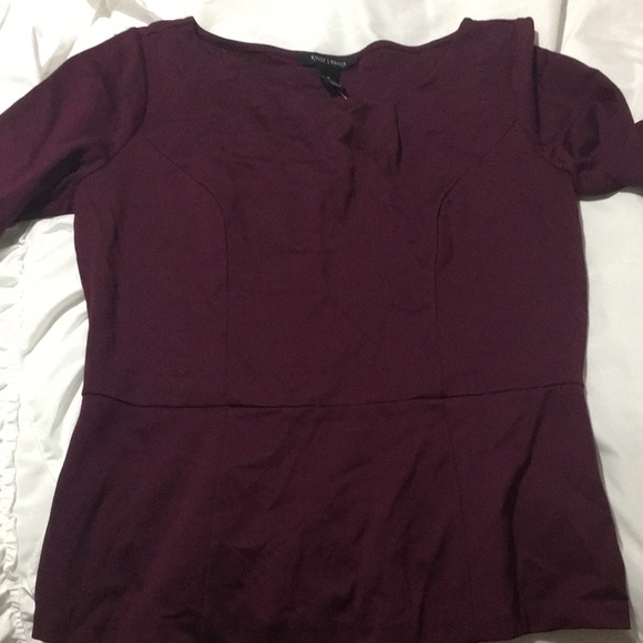 Cute peplum top - Picture 1 of 2